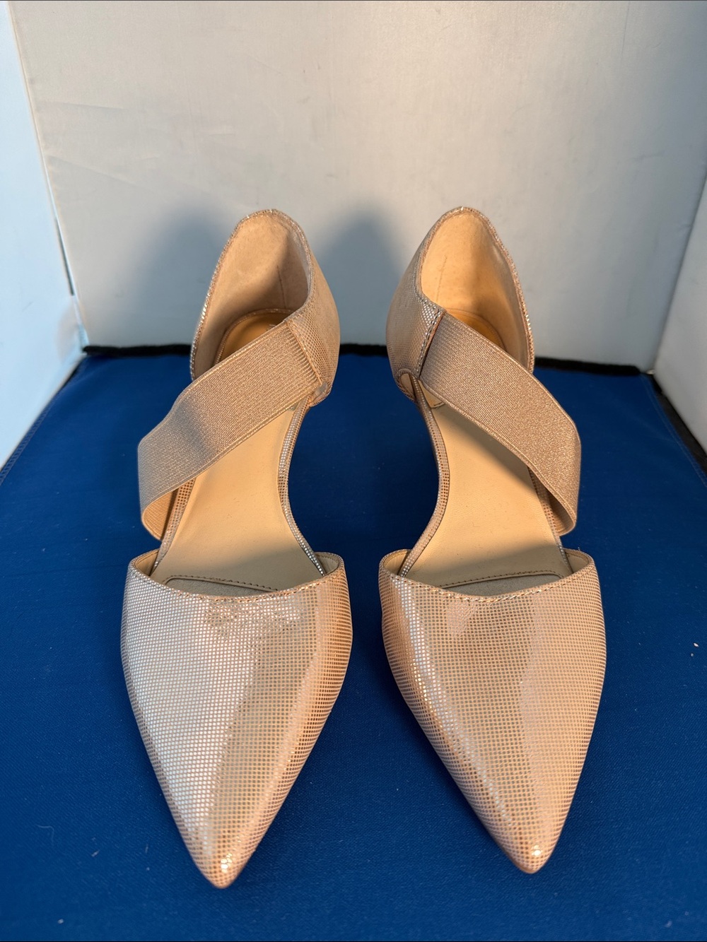 Alex Marie shimmering Nude Pointed-Toe Crisscross Heels size 7.5